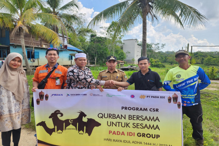 Tebar kebahagiaan pada Idul Adha 1444 H Tahun 2023, PT Pada Idi tebar 18 ekor hewan qurban